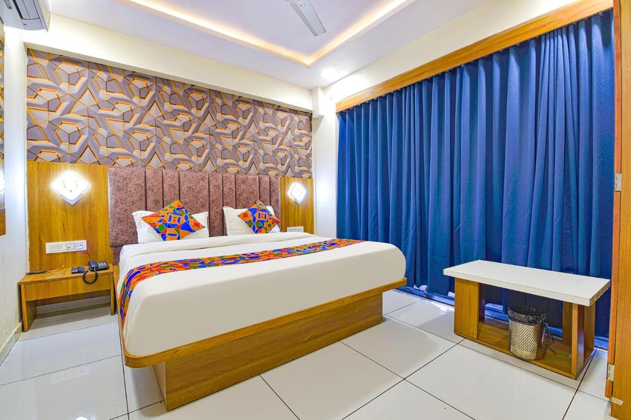 Fabhotel New York Watuwa المظهر الخارجي الصورة