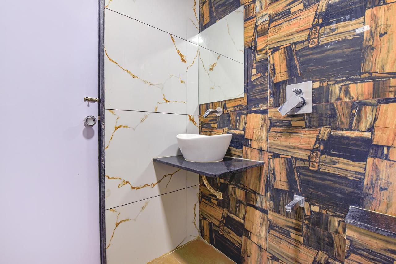 Fabhotel New York Watuwa المظهر الخارجي الصورة