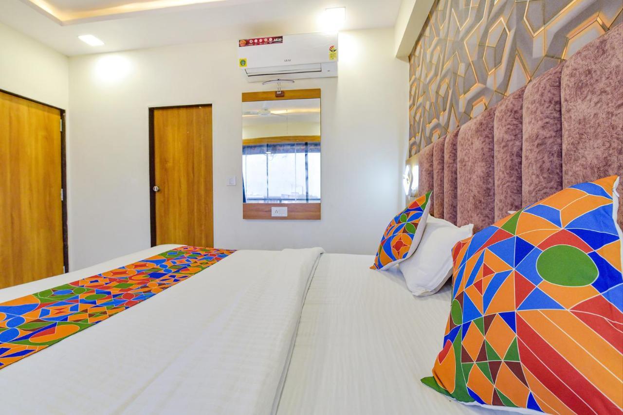 Fabhotel New York Watuwa المظهر الخارجي الصورة