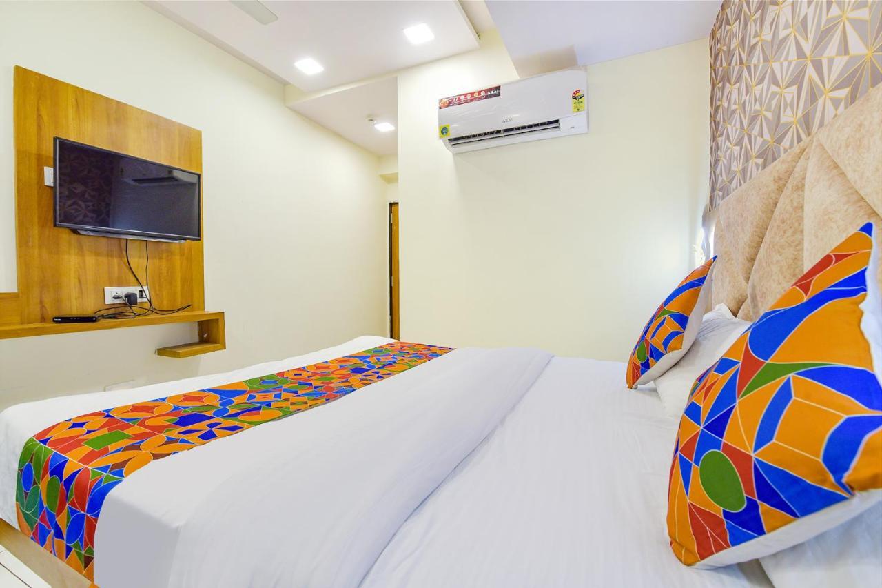 Fabhotel New York Watuwa المظهر الخارجي الصورة